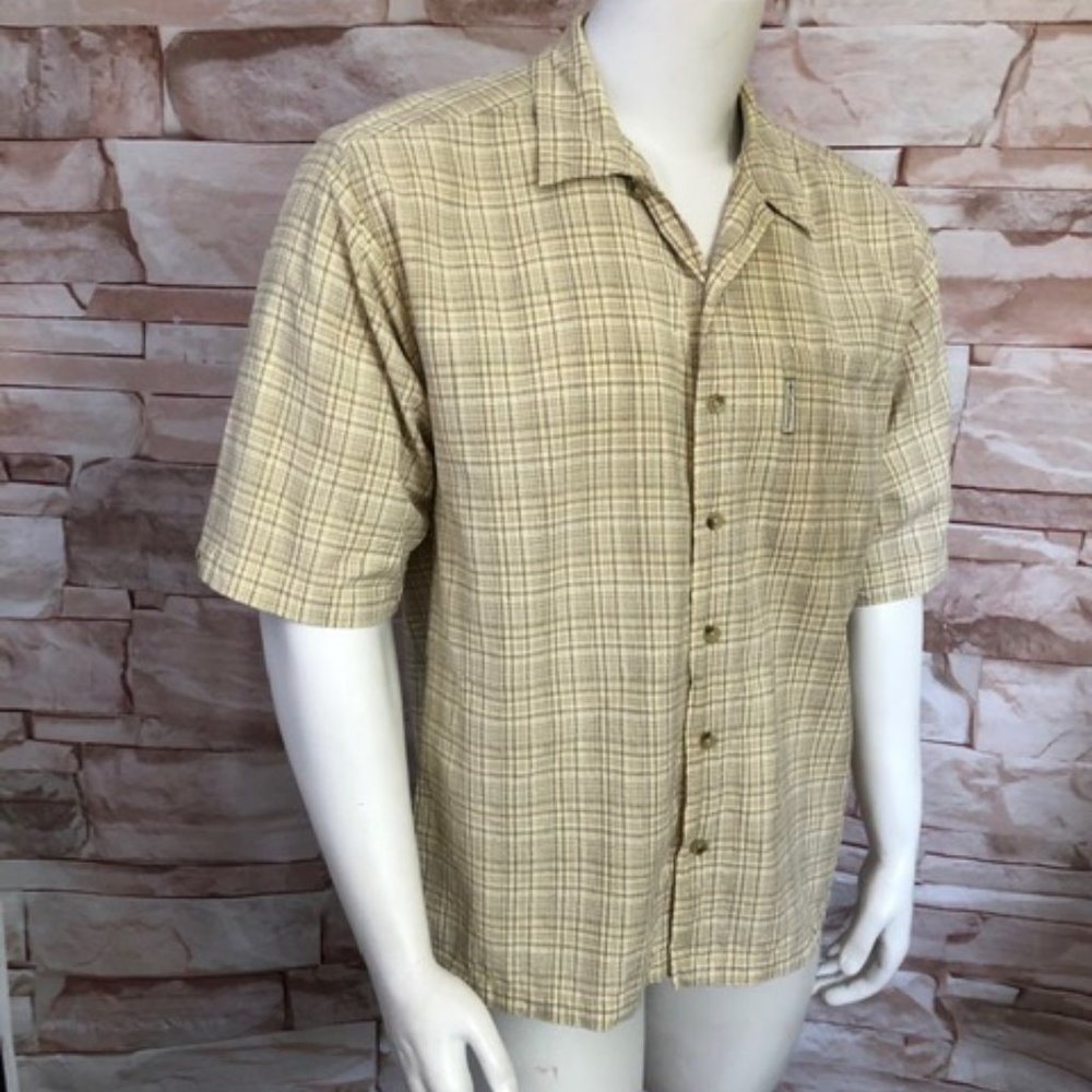 Columbia Mens M shirt